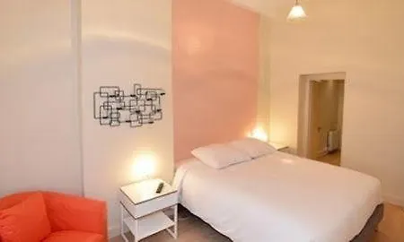Ambiance - Croix Paquet Apartment